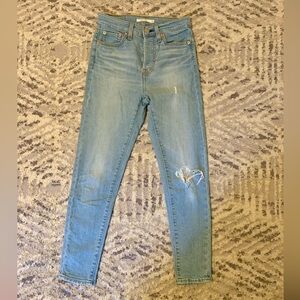 Levi’s Wedgie Skinny Jeans